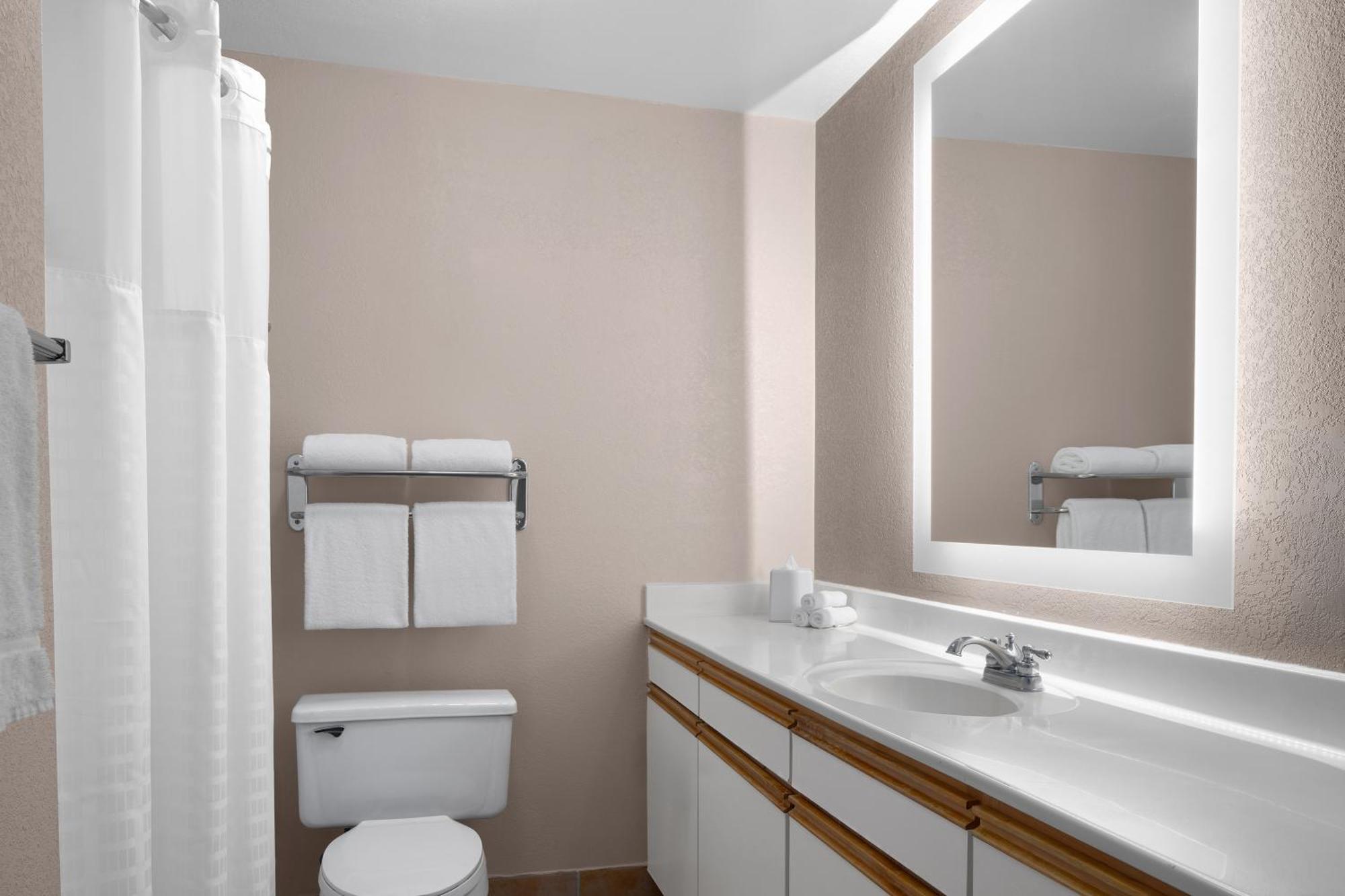 Larkspur Landing Extended Stay Suites Sacramento Bagian luar foto